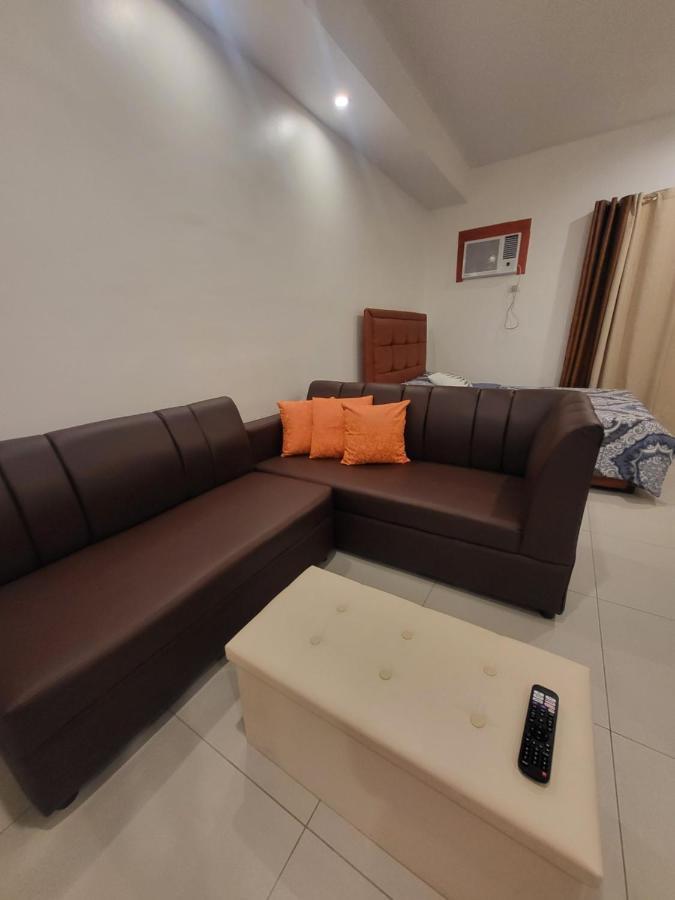 Spacious Minimalist Studio At Matina Enclaves Davao City Exterior foto