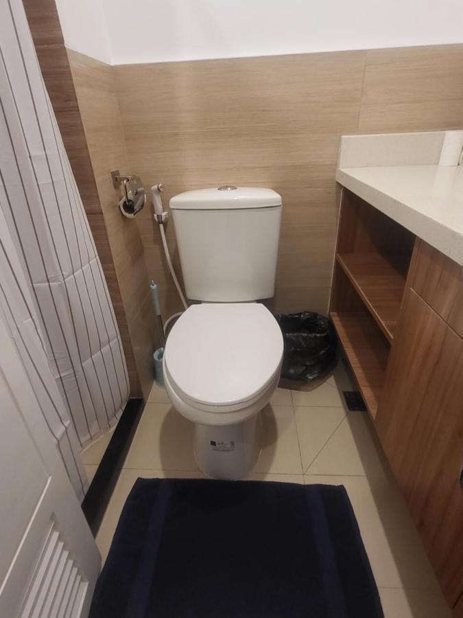 Spacious Minimalist Studio At Matina Enclaves Davao City Exterior foto